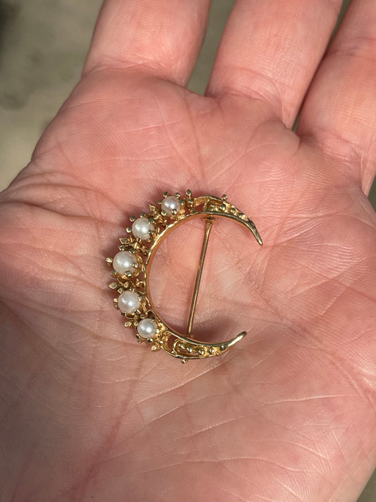 14k and Pearl Crescent Moon brooch