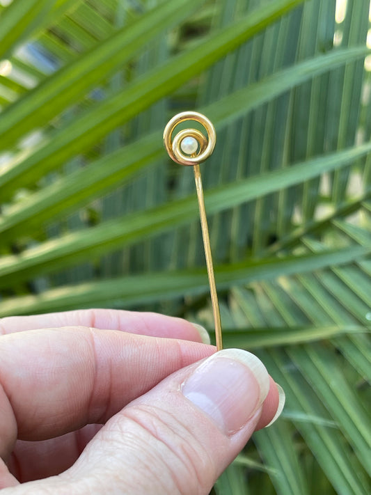 14k and Pearl Swirl Stick Pin